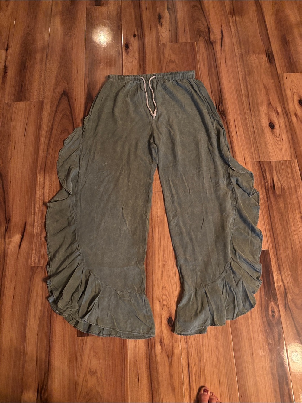 Ruffle-Trim Wide Leg Pants in Sage Green